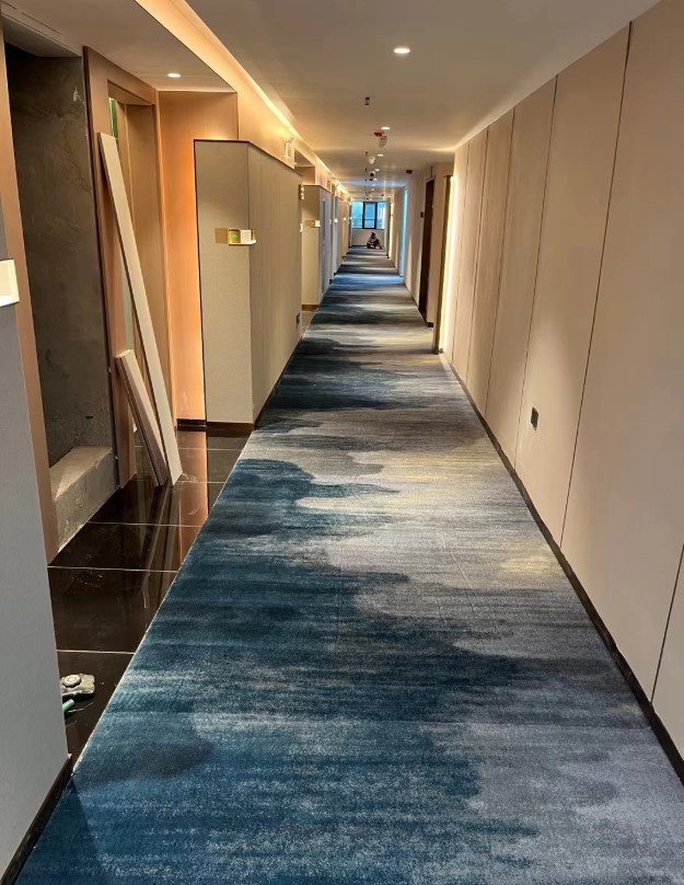 Thảm h&agrave;nh lang kh&aacute;ch sạn