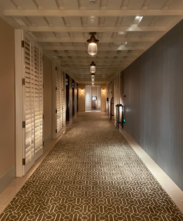 Thảm h&agrave;nh lang kh&aacute;ch sạn