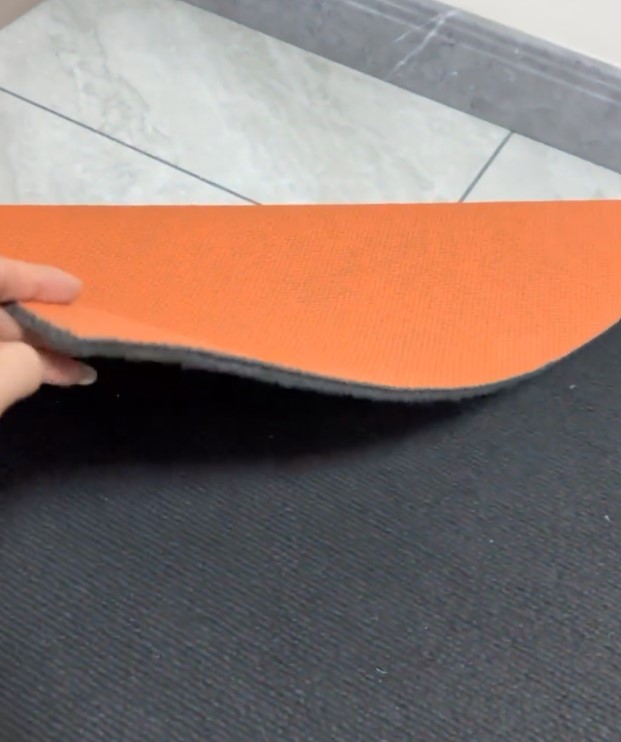 Thảm trải s&agrave;n chống ồn