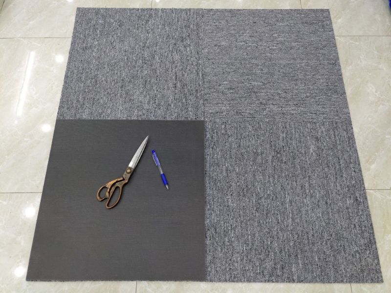 Khi t&igrave;m hiểu b&aacute;o gi&aacute; thảm tấm 50x50 theo m2, nhiều kh&aacute;ch h&agrave;ng thường gặp phải lỗi so s&aacute;nh gi&aacute; theo hộp thay v&igrave; theo m&sup2;, kh&ocirc;ng t&iacute;nh hao hụt v&agrave; dự ph&ograve;ng thay thế, chọn m&atilde; qu&aacute; rẻ cho khu vực đi lại nhiều