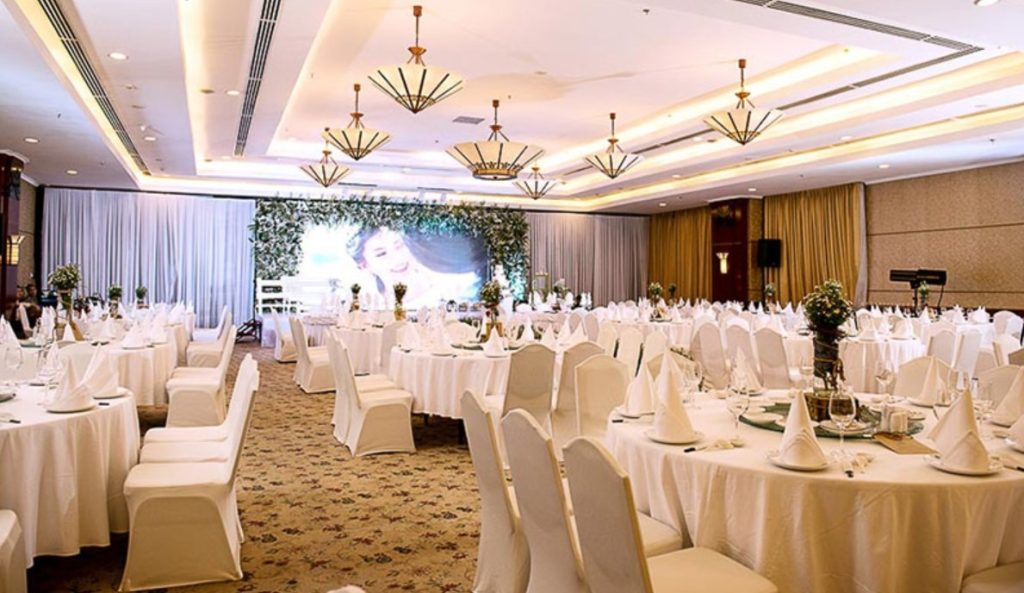 Thảm trải sàn nhà hàng tiệc cưới