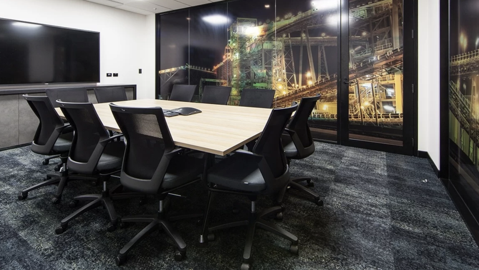 Thảm tấm phòng họp