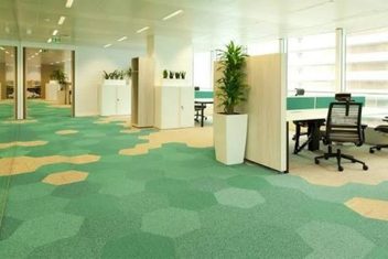 Lựa chọn thảm trải sàn cho văn phòng fitout theo từng khu vực giúp cân bằng độ bền, tính thẩm mỹ và chi phí bảo trì.
