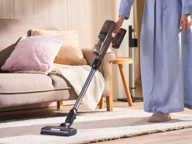 Biện ph&aacute;p sửa thảm bị l&uacute;n ch&acirc;n b&agrave;n của Kho Thảm Trải S&agrave;n c&oacute; hiệu quả phục hồi sợi đạt 80&ndash;90%