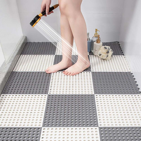Thảm nhà tắm chống trượt loại nhựa lớn phù hợp với phòng tắm gia đình từ 2–4m², các phòng vệ sinh nhỏ tại căn hộ hoặc khu vực tắm vòi sen