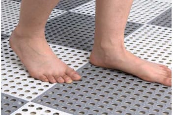 Thảm nhựa chống trượt