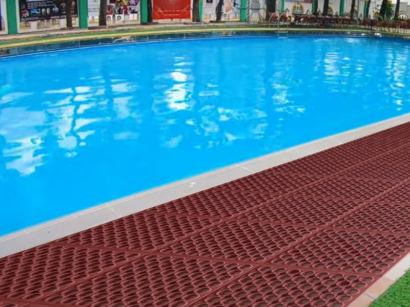 Kinh nghiệm chọn thảm nhựa trải s&agrave;n dạng lưới tại Kho Thảm Trải S&agrave;n