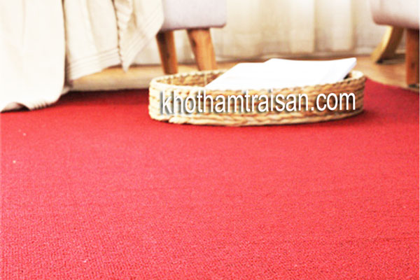 Thảm sàn màu đỏ cờ